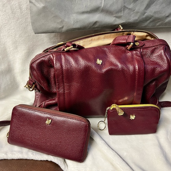 BLACK SOLD. BURGANDY AVAILABLE WITH COUN PURSE ONLY - Picture 6 of 13